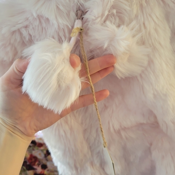 NWT London & Cole Pom-Pom Luxe Pink Faux Fur Bunting Suit Sack Size 0-6 Months - Picture 6 of 16